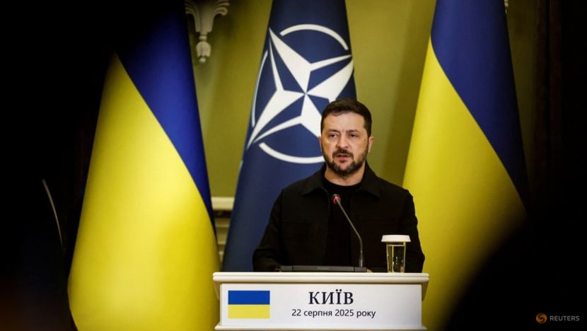 Zelenskiy says Russia doing 'everything' to stop his meeting with Putin Zelenskiy says Russia doing 'everything' to stop his meeting with Putin