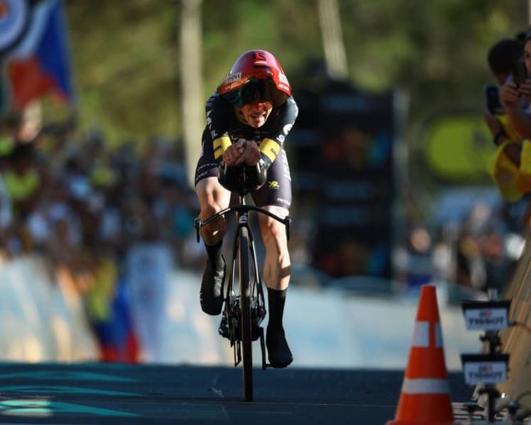 Vingegaard takes yellow jersey as Tour de France begins with team time trial