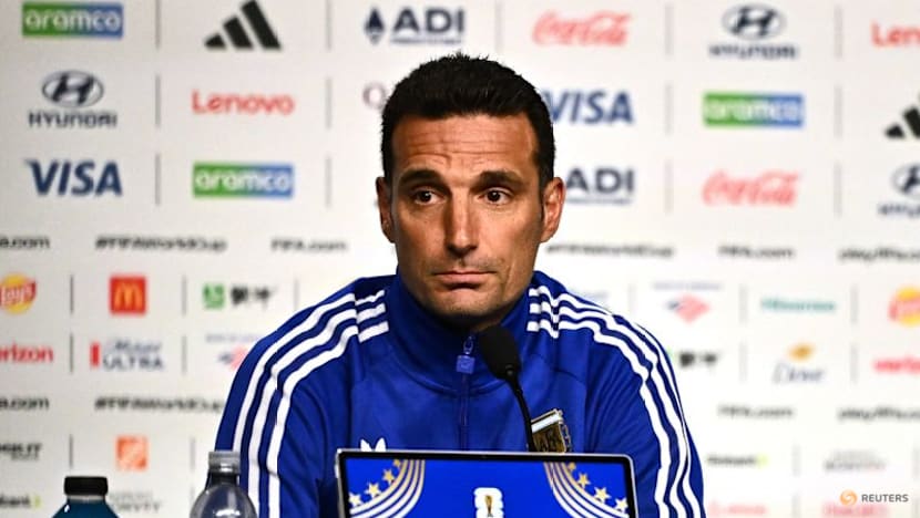 Fans drive us to want another World Cup triumph, says Argentina's Scaloni