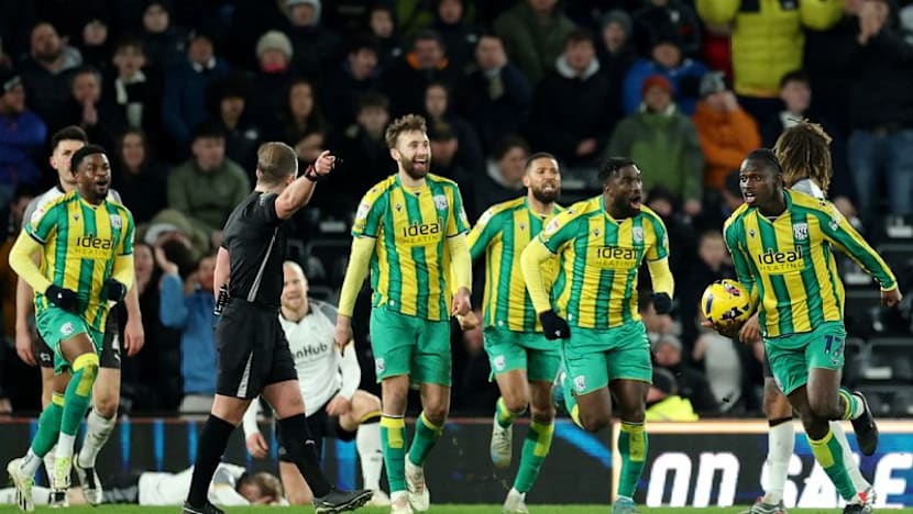 West Bromwich Albion deducted two points, back in relegation mix