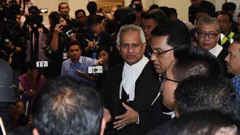 Peguam Negara Tommy Thomas tidak akan terajui pendakwaan terhadap Najib Peguam Negara Tommy Thomas tidak akan terajui pendakwaan terhadap Najib