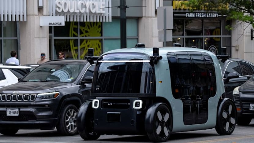Exclusive-Amazon's Zoox wins first US approval for paid robotaxis with no human controls