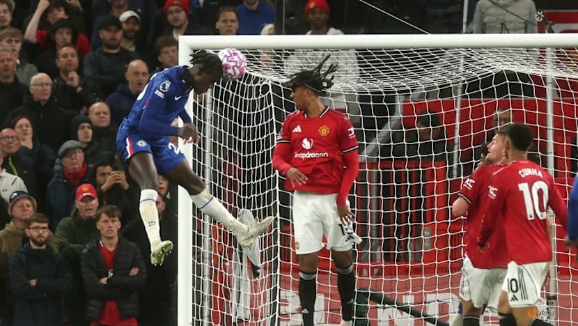 Man United breathe life into season with Chelsea victory