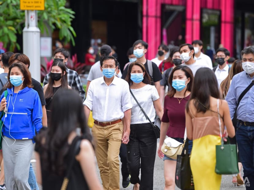 'Possible' to live with Omicron as severe cases remain low despite surge: Ong Ye Kung 'Possible' to live with Omicron as severe cases remain low despite surge: Ong Ye Kung