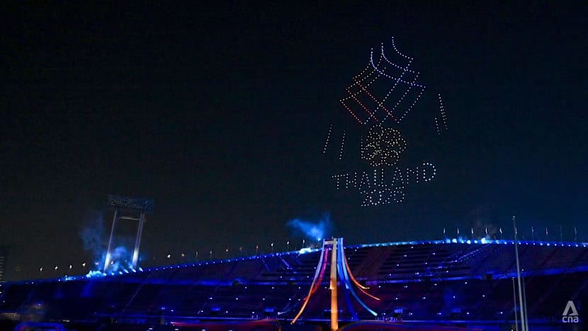 SUKAN SEA 2025: Persembahan visual memukau, mesej perpaduan warnai upacara perasmian di Bangkok