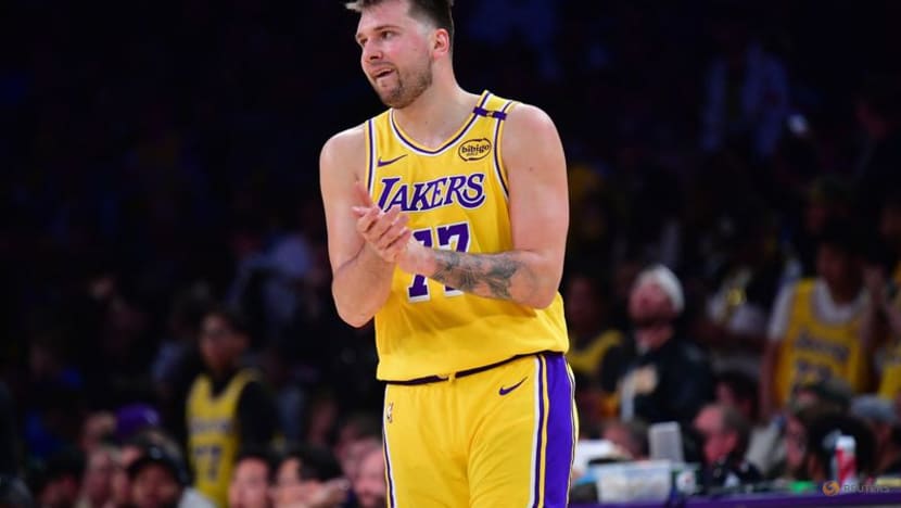 Lakers G Luka Doncic cleared to play for Slovenia after injury scare