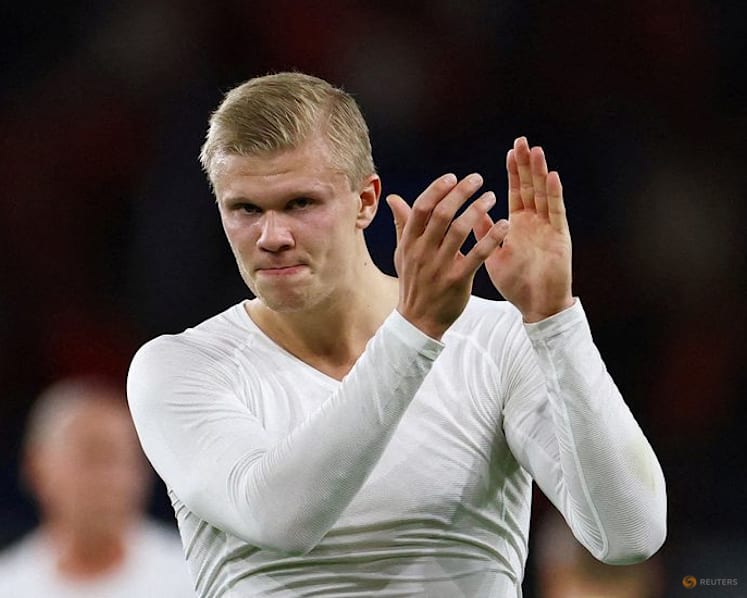 Haaland tells embattled Man City fans to 'stick together'