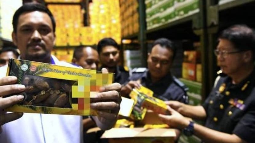 27 tan kurma dirampas; guna logo halal tanpa kebenaran