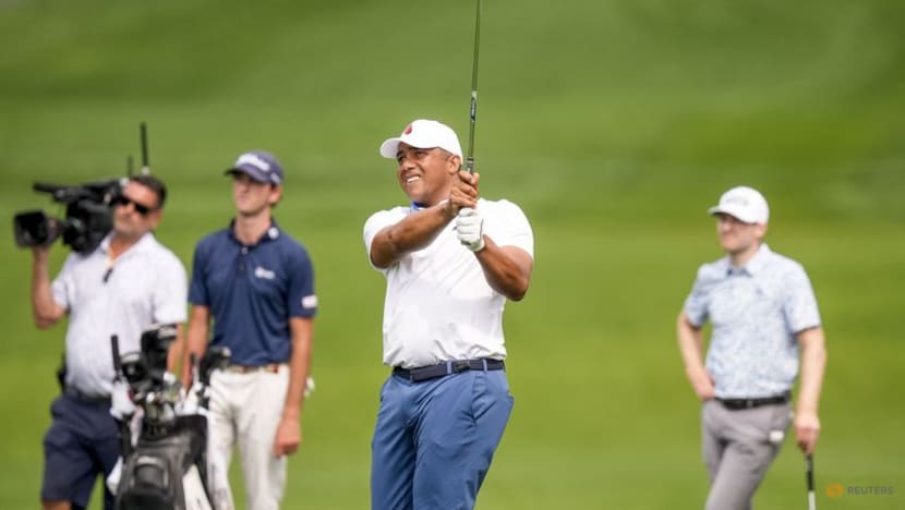 Double down! Vegas leads PGA Championship, Scheffler three back