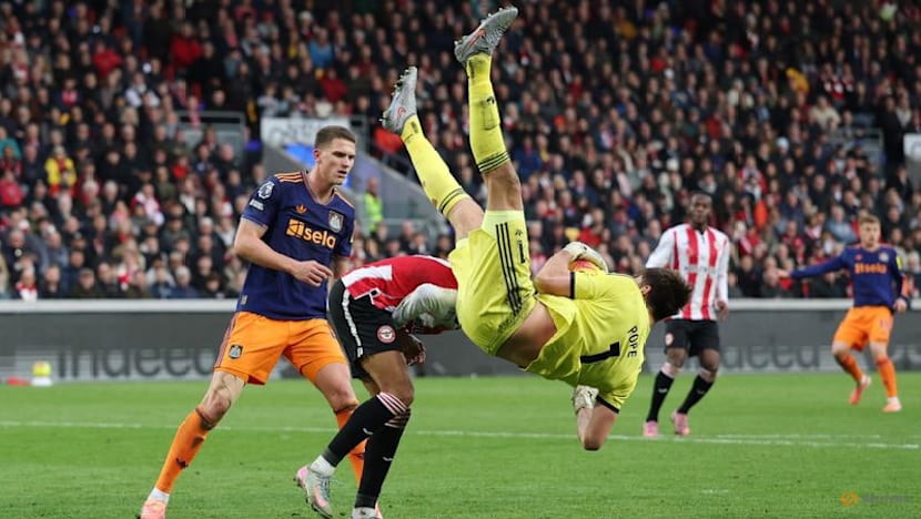 Newcastle's miserable away form continues with 3-1 loss at Brentford