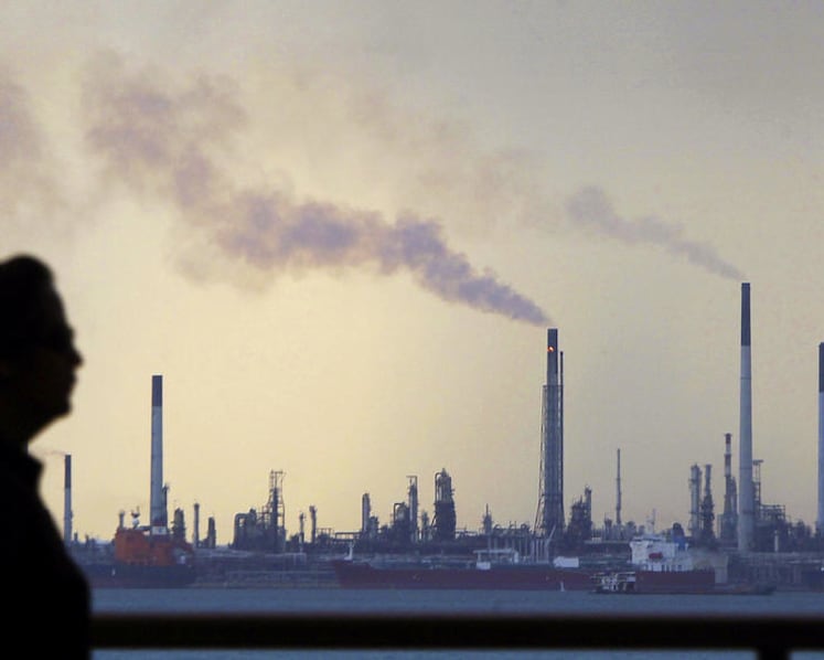 Singapore still behind 2020 targets for air quality levels: Masagos