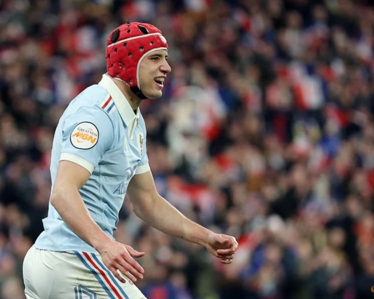 Ruthless Ramos seals Six Nations title for France as brave England fall just short