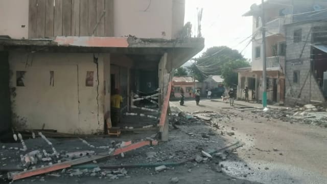 厄瓜多尔发生6.3级地震 至少20人受伤逾百栋建筑受损