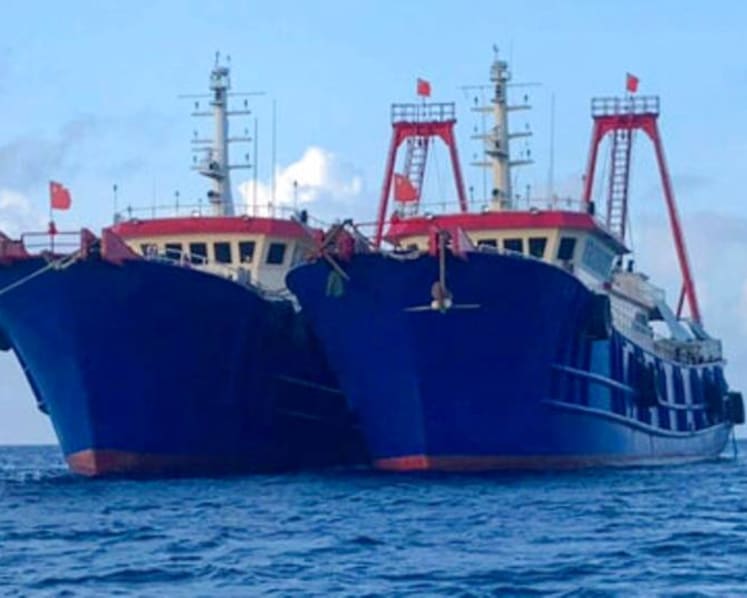 US-Philippines officials discuss concerns over China's ships