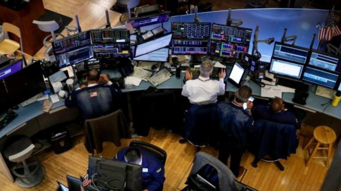 美国华尔街股市回跌