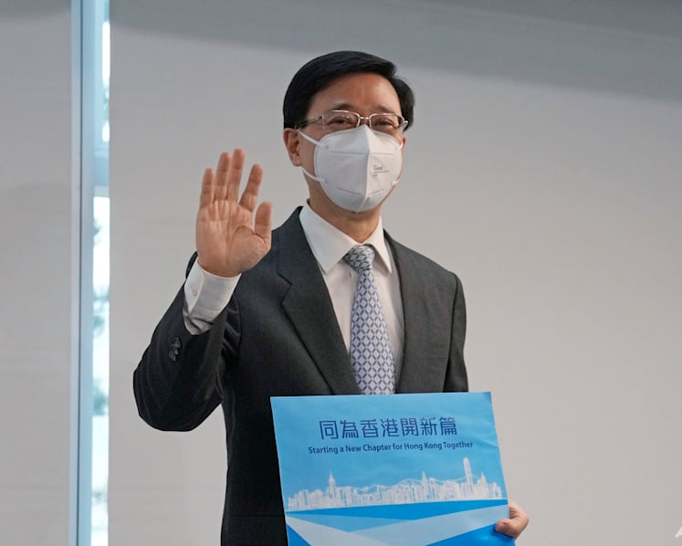 Hong Kong chief executive election: Dual accountability system fraught with challenges