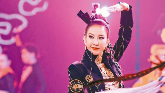 李玟演唱《刀马旦》大失水准　百花奖总导演公开道歉