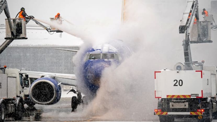 Thousands of flights cancelled as major winter storm moves across the US