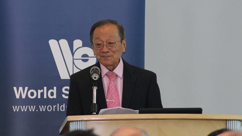 Singapore should have minimum wage, says economist Lim Chong Yah Singapore should have minimum wage, says economist Lim Chong Yah