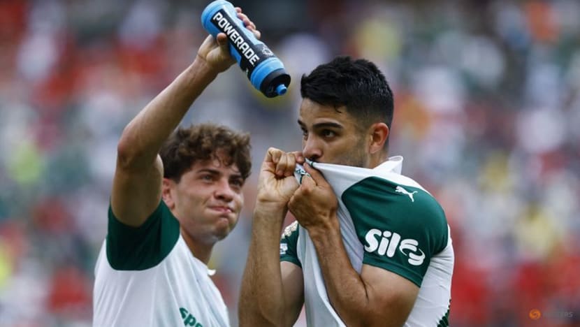 Weather break and midday heat makes for difficult win for Palmeiras