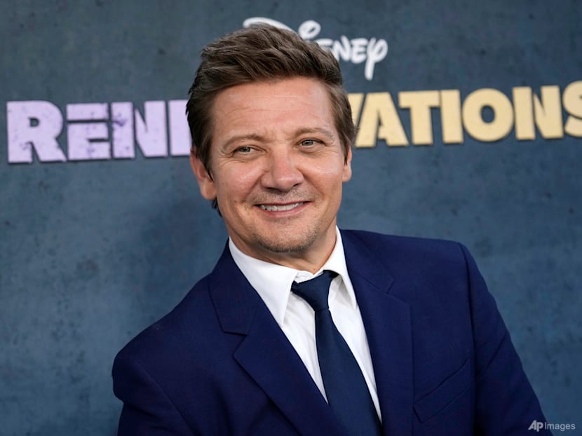 Actor Jeremy Renner announces new memoir discussing near-fatal accident