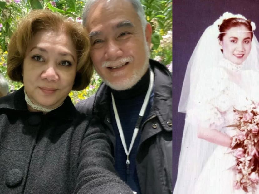 Zhu Houren & Wife Celebrate 37th Wedding Anniversary In Japan With Their Family