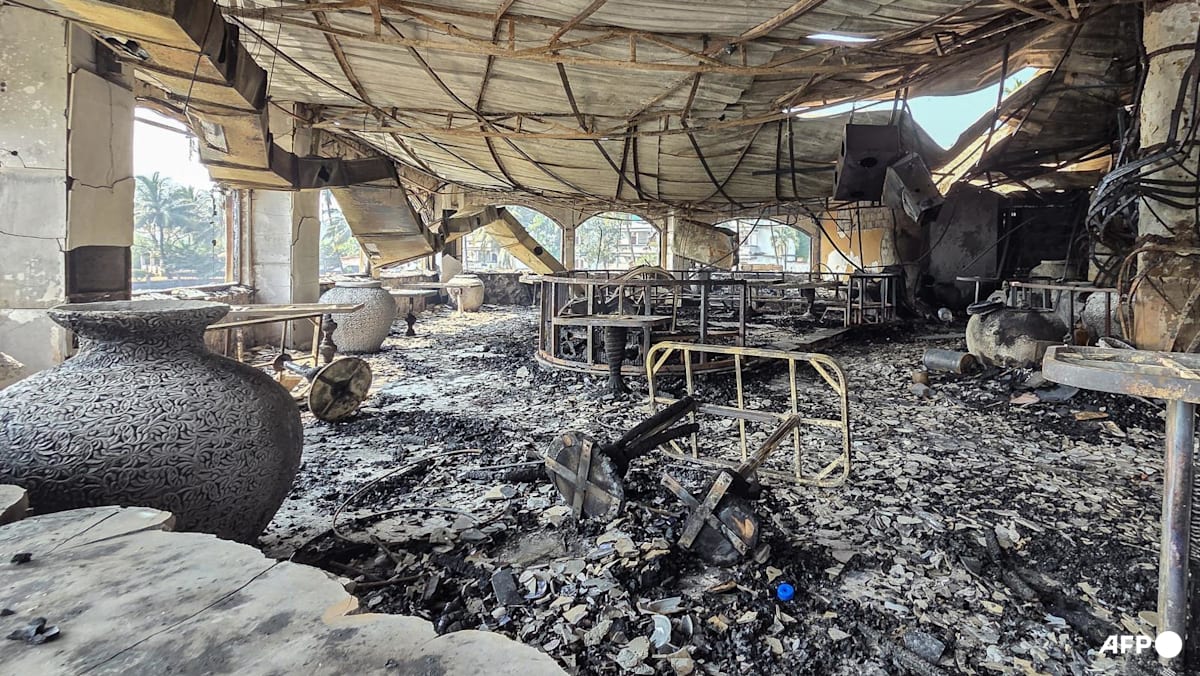 Owners fled after Indian nightclub blaze killed 25, police say