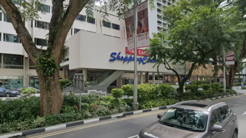 Pusat Beli-Belah Far East ditawarkan buat penjualan en bloc pada S$928 juta Pusat Beli-Belah Far East ditawarkan buat penjualan en bloc pada S$928 juta