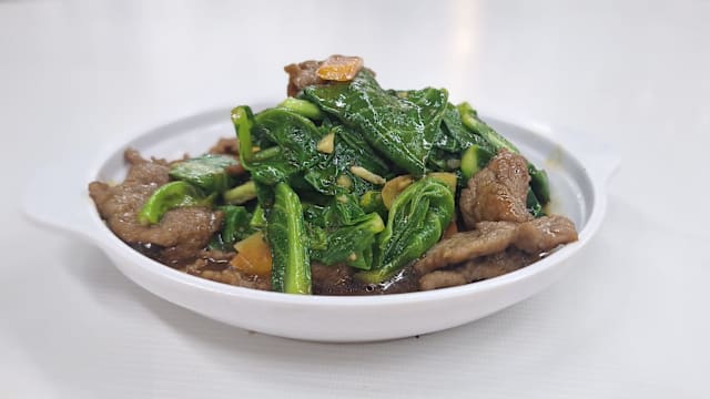 食谱：牛肉炒芥兰