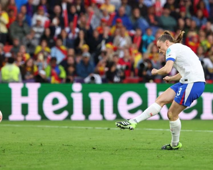 WSL champions Man City sign England defender Charles from Chelsea