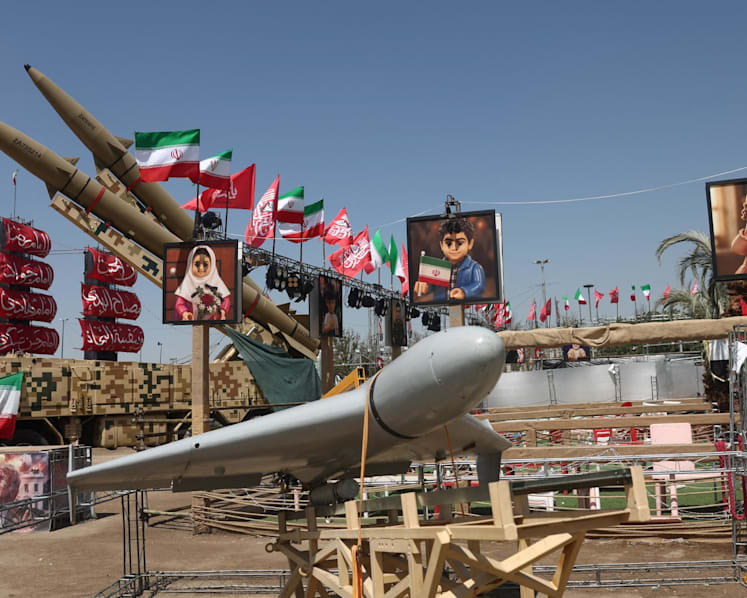 Mediator Pakistan says US-Iran talks ongoing as foes trade attacks
