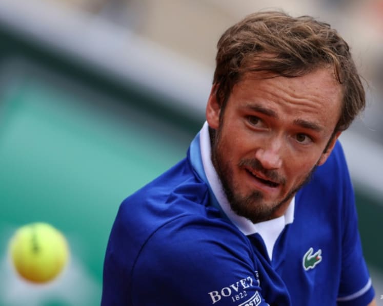 Commentary: Why French Open allowed Russian tennis players to compete