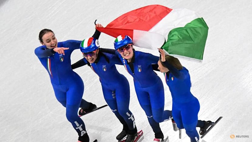 Short track-Fontana becomes Italy's most decorated Olympian with relay silver