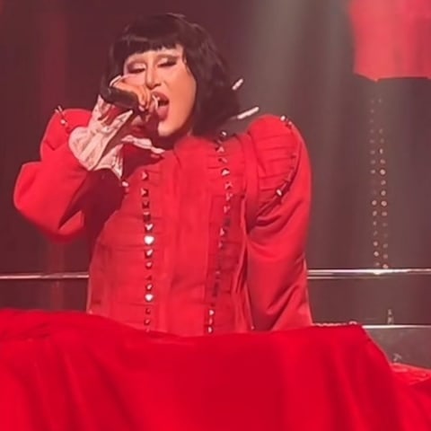 中国夜店现山寨Lady Gaga，惊艳唱功引爆舞台独家风采！
