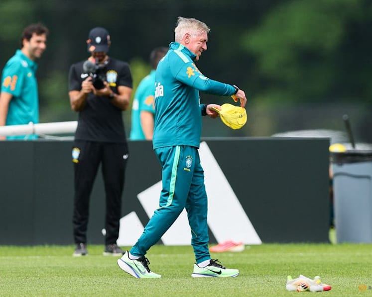 Neymar still absent from Brazil training as squad celebrate Ancelotti's birthday