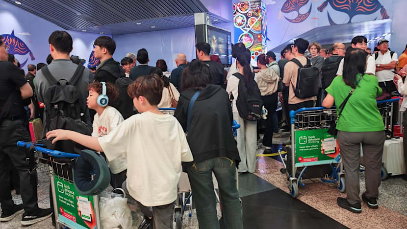 Hours-long baggage delays at Malaysia’s KLIA as transport minister warns against lapses