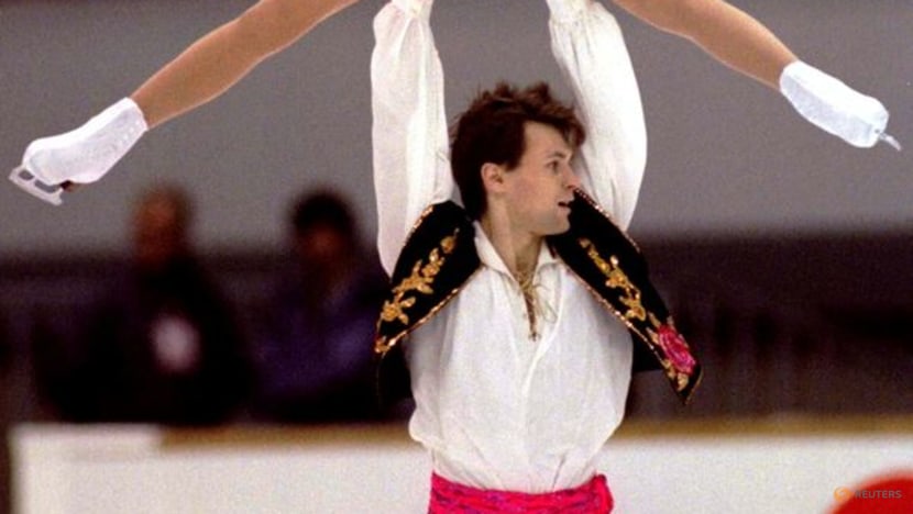 Russian skating couple, world champions in 1990s, were in crashed US airliner Russian skating couple, world champions in 1990s, were in crashed US airliner