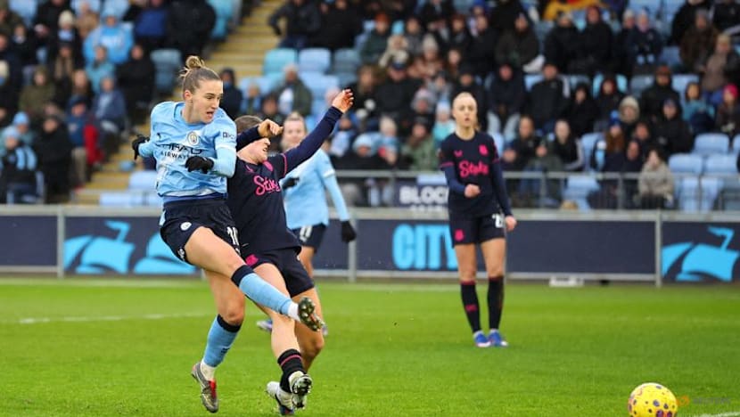 Man City stay top of WSL, Chelsea keep pressure on