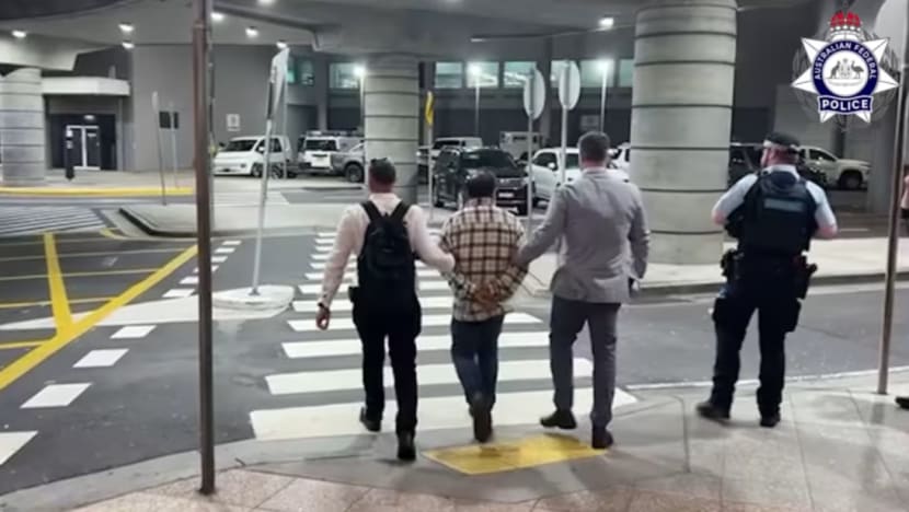 Lelaki warga SG didakwa seludup 40kg dadah ke Australia Lelaki warga SG didakwa seludup 40kg dadah ke Australia