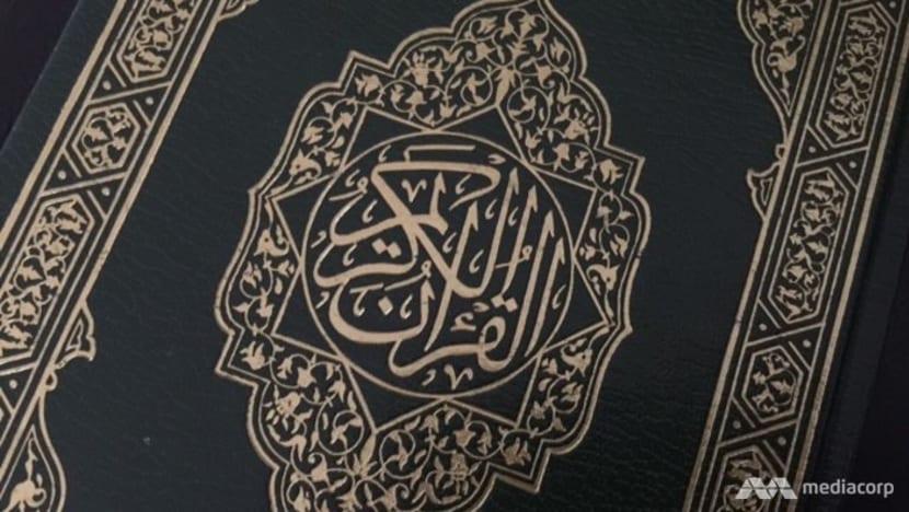 4 remaja perempuan pijak al-Quran ditangkap polis