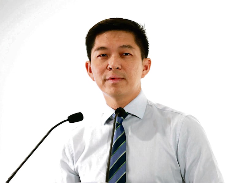 Understand issues first, then react: Minister