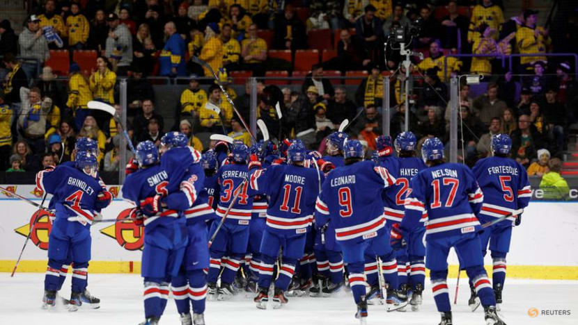 Ice hockey-US through to World Championship semis after 5-2 win over Finland