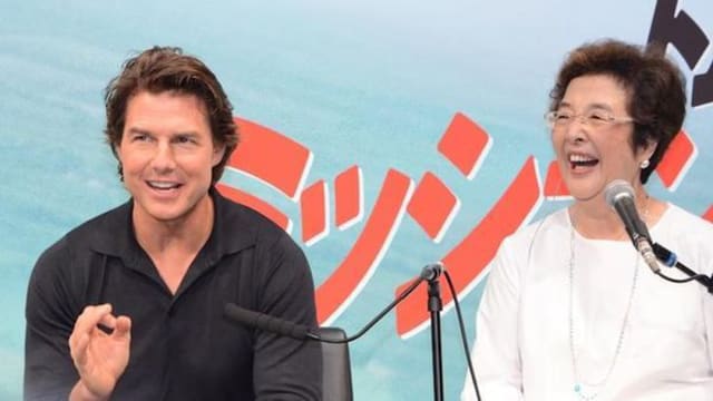 她当Tom Cruise翻译30年　退休后被邀回“陪在身旁就好”
