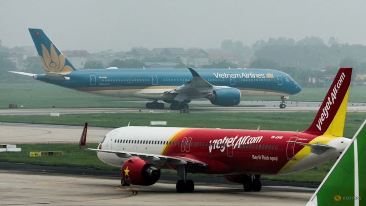 Vietnamese airlines to cut flights due to fuel supply constraints