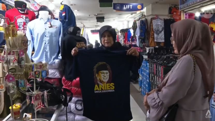 Usaha merchandise Indonesia laris manis meraup untung dari demam Pemilu 2024