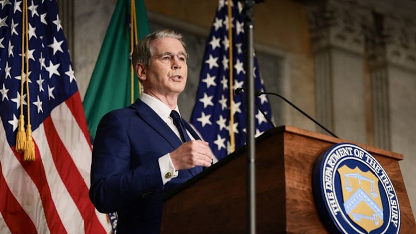 US unveils 'economic D-Day' of sanctions to isolate Iran
