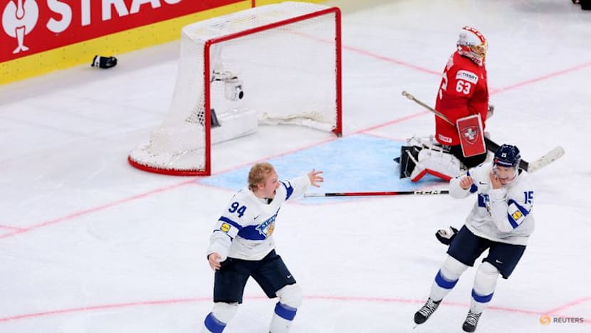 Ice hockey-Helenius is the hero as Finland beat Swiss in world final