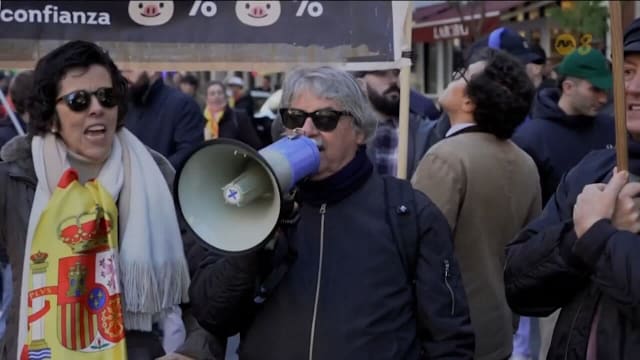 西班牙接连爆贪污丑闻引示威 反对党促桑切斯下台