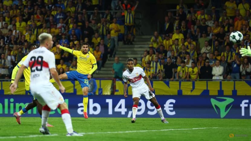 Holders Stuttgart need penalties to beat second tier Braunschweig in German Cup Holders Stuttgart need penalties to beat second tier Braunschweig in German Cup
