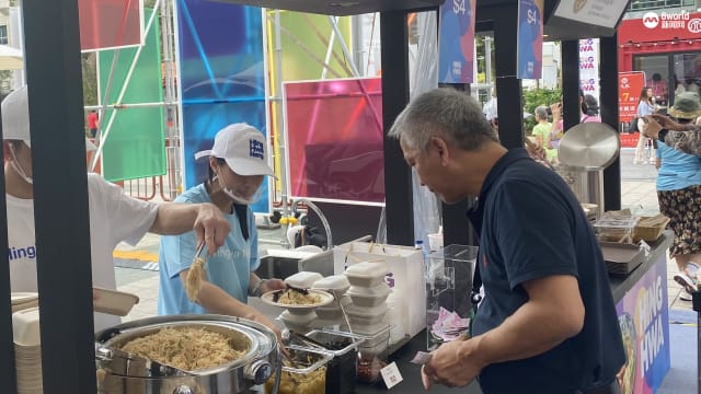 炒米粉可用豆浆！了解兴化美食典故 弘扬传统文化  